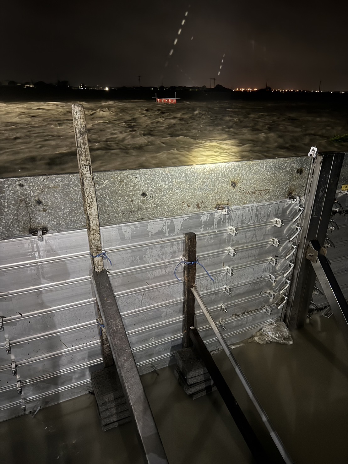 Flood Control at Fangrong Rice Mill in Tainan, Taiwan Flood Control at Fangrong Rice Mill in Tainan, Taiwan