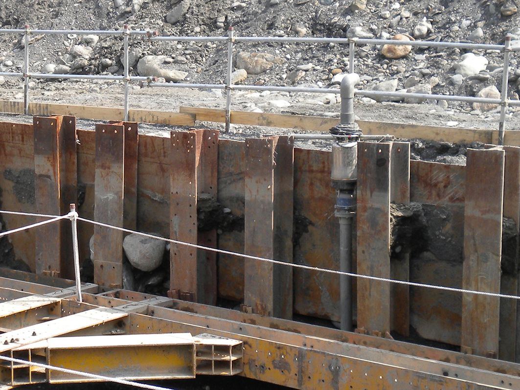 New construction of The Suhua Highway No.9 Nan' ao ,Wuta segment-The water bundling project of pier foundation excavation